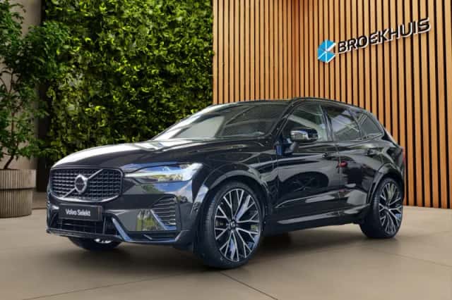 Volvo XC60 (2022) thumbnail 1
