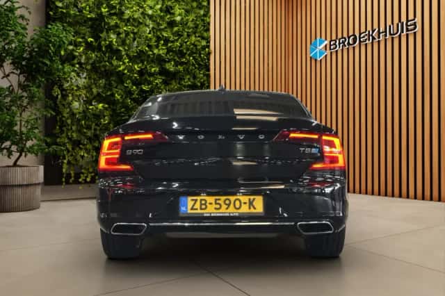 Volvo S90 (2017) thumbnail 6