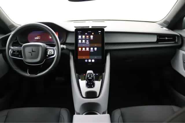 Polestar 2 (2023) thumbnail 4
