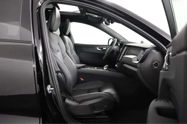 Volvo XC60 (2026) thumbnail 6