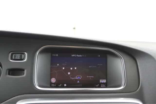 Volvo V40 (2019) thumbnail 5