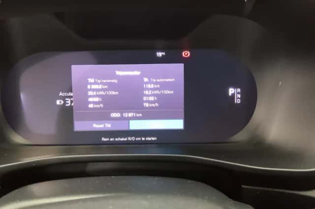Volvo XC40 (2022) thumbnail 5