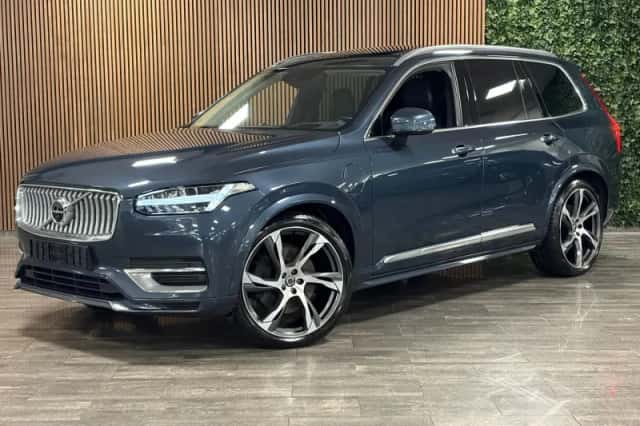 Volvo XC90 (2022) thumbnail 1