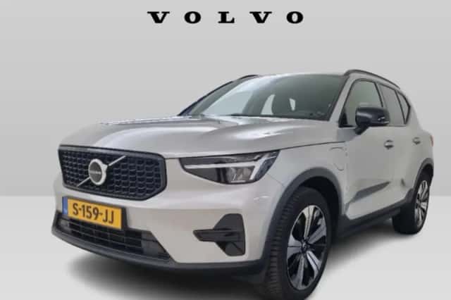 Volvo XC40 (2023) thumbnail 1