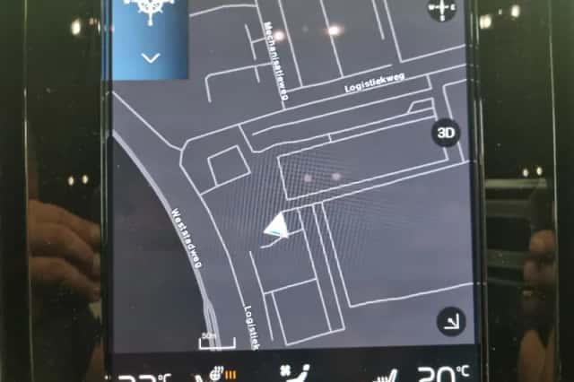 Volvo XC40 (2023) thumbnail 6