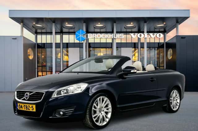 Volvo C70 (2012) thumbnail 1