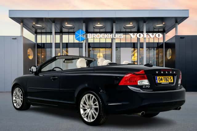 Volvo C70 (2012) thumbnail 4