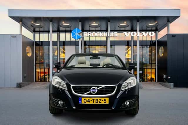 Volvo C70 (2012) thumbnail 5