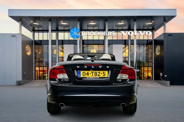 Volvo C70 (2012) thumbnail 6