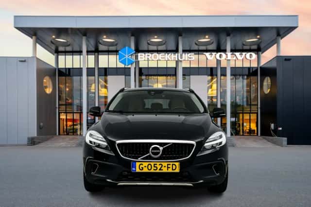 Volvo V40 (2019) thumbnail 5