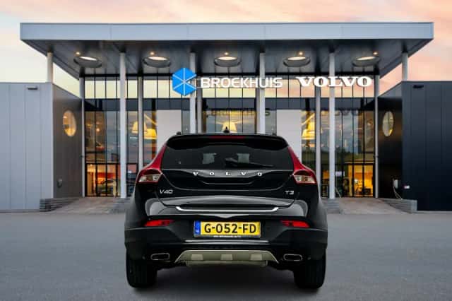 Volvo V40 (2019) thumbnail 6