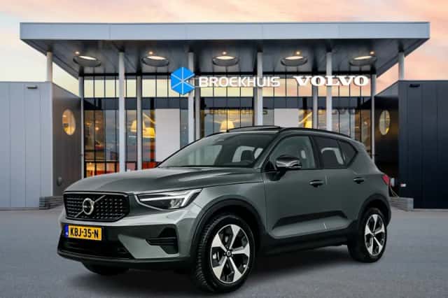 Volvo XC40 (2026) thumbnail 1
