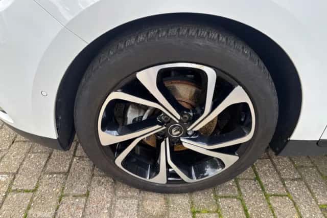 Renault Scénic (2019) thumbnail 3