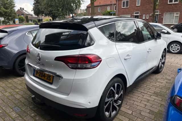 Renault Scénic (2019) thumbnail 5