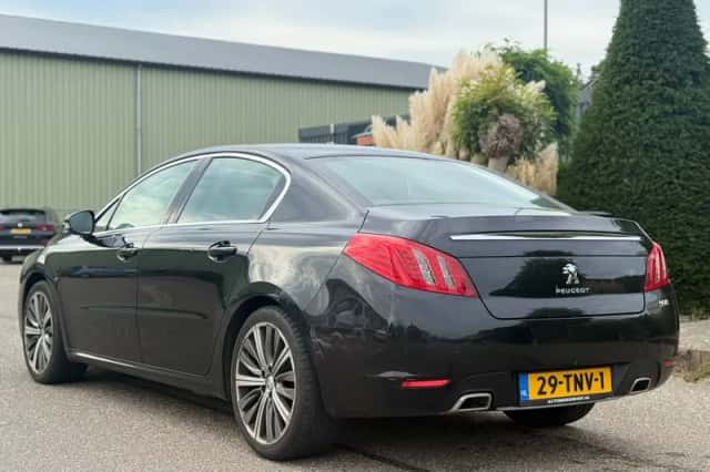 Peugeot 508 (2011) thumbnail 6