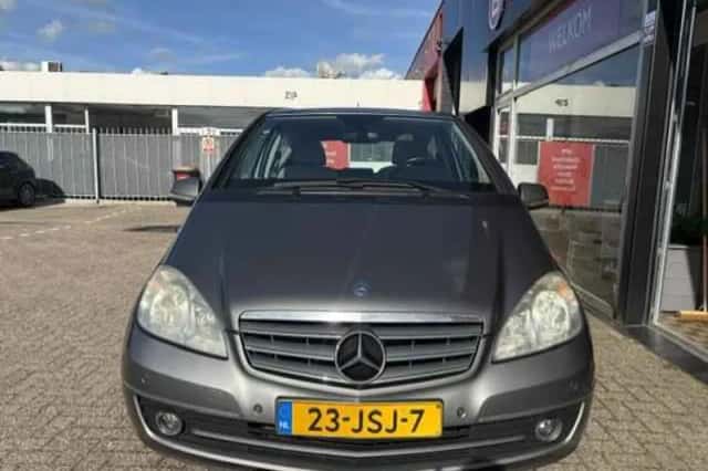 Mercedes-Benz A-Klasse (2009) thumbnail 3
