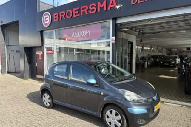 Toyota Aygo (2011) thumbnail 2