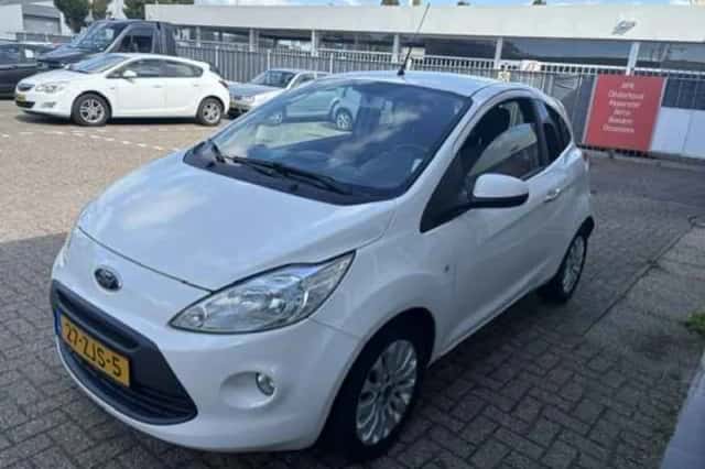 Ford Ka (2012) thumbnail 4