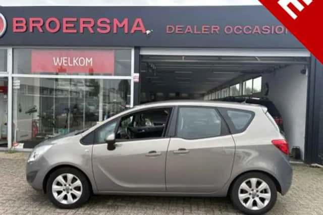 Opel Meriva (2011) thumbnail 1
