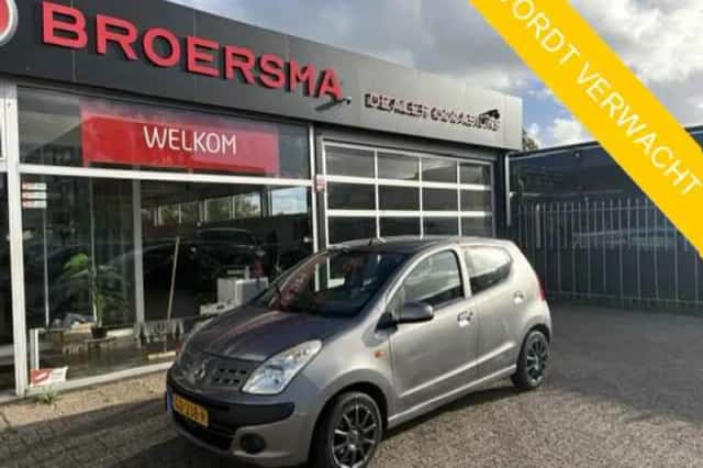 Nissan Pixo (2012) thumbnail 1