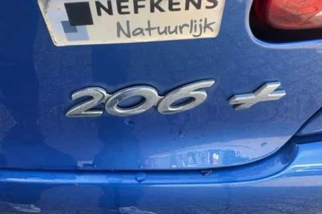 Peugeot 206+ (2011) thumbnail 6