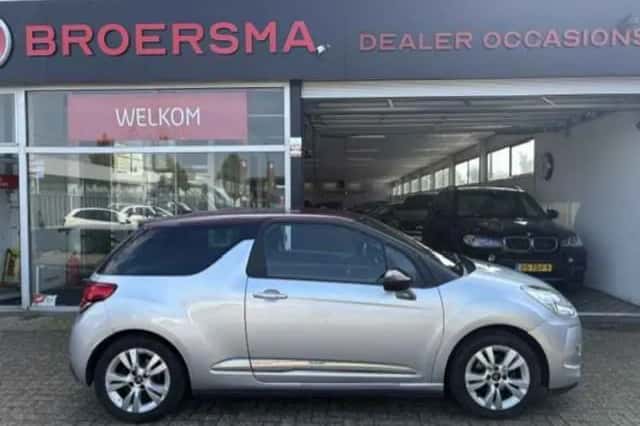Citroën DS3 (2011) thumbnail 2