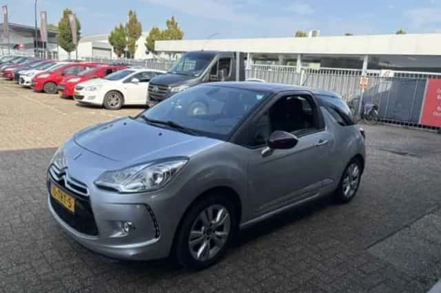 Citroën DS3 (2011) thumbnail 5