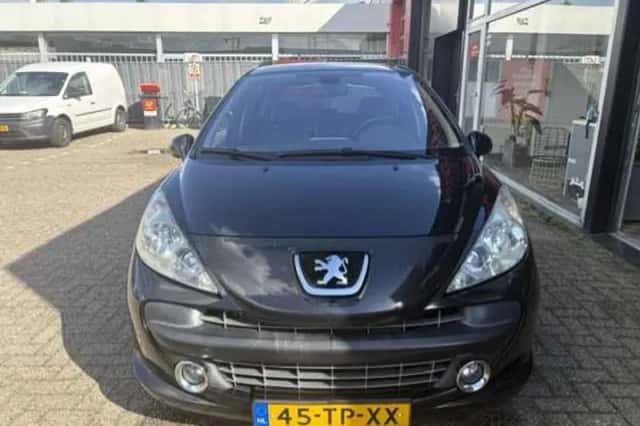 Peugeot 207 (2007) thumbnail 3