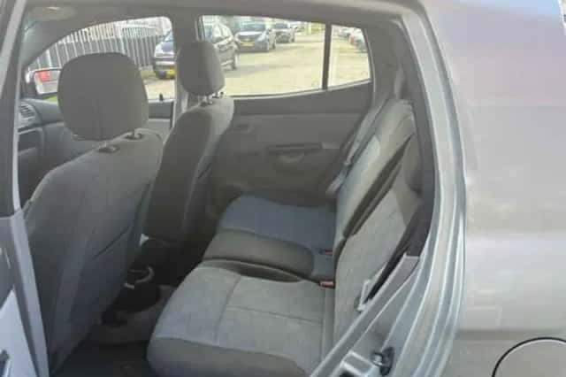Kia Picanto (2007) thumbnail 6