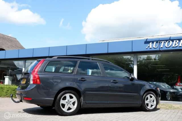 Volvo V50 (2010) thumbnail 5