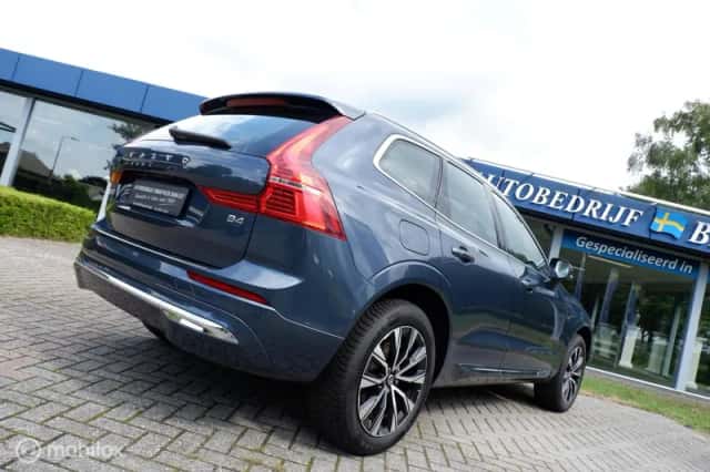 Volvo XC60 (2022) thumbnail 5