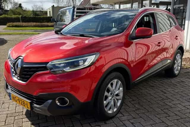 Renault Kadjar (2015) thumbnail 2