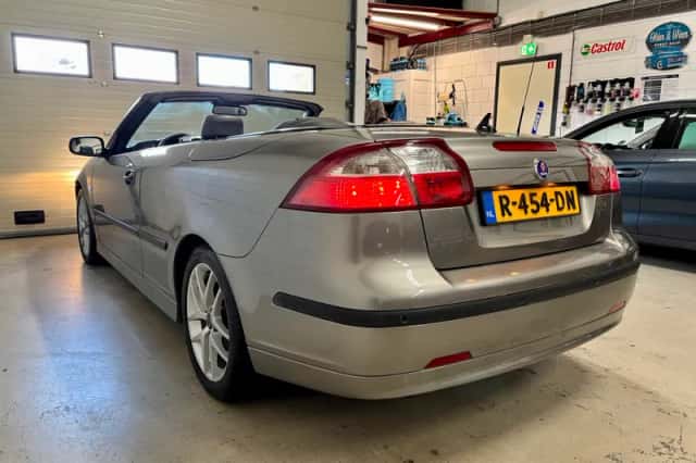 Saab 9-3 (2004) thumbnail 5