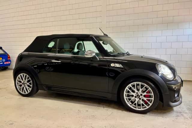 MINI Cabrio (2013) thumbnail 1