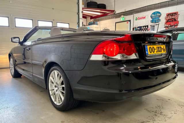 Volvo C70 (2008) thumbnail 5