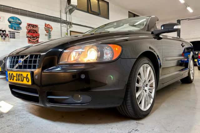 Volvo C70 (2008) thumbnail 6