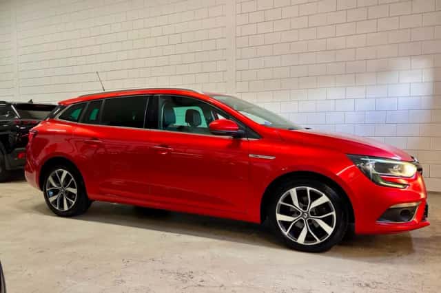 Renault Mégane (2017) thumbnail 1