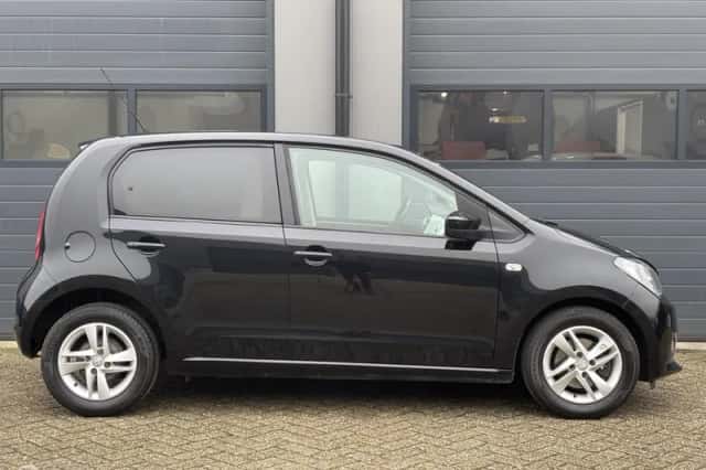 SEAT Mii (2014) thumbnail 2
