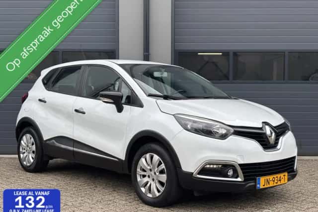 Renault Captur (2016) thumbnail 1