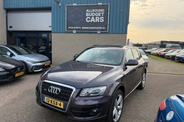 Audi Q5 (2009) thumbnail 1