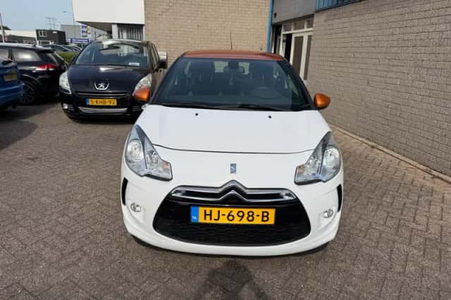 Citroën DS3 (2010) thumbnail 3