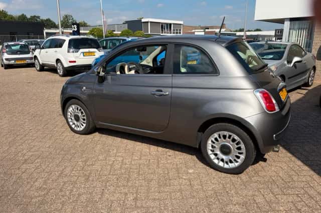 Fiat 500 (2014) thumbnail 4