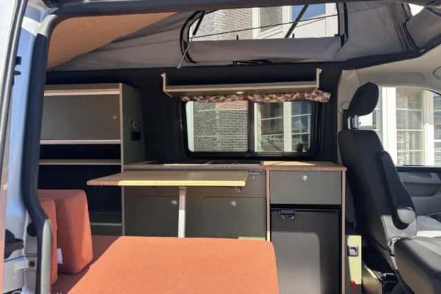 Volkswagen Transporter (2020) thumbnail 6