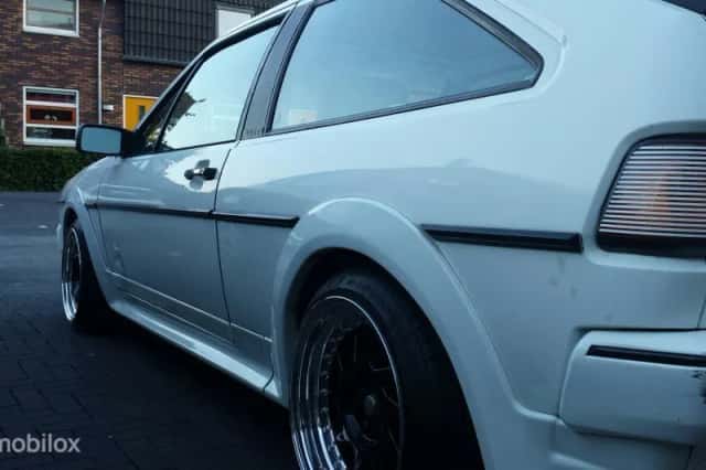 Volkswagen Scirocco (1987) thumbnail 6