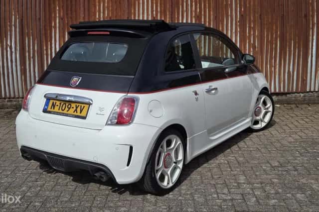 Fiat 500 (2015) thumbnail 5