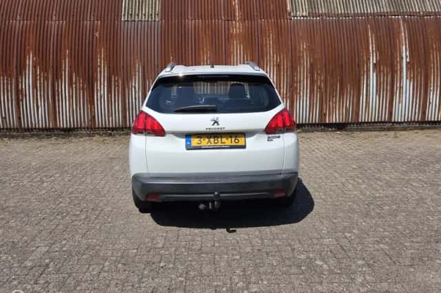Peugeot 2008 (2014) thumbnail 4
