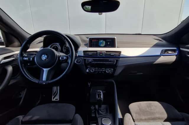 BMW X2 (2019) thumbnail 2