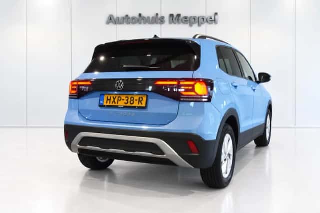 Volkswagen T-Cross (2024) thumbnail 3
