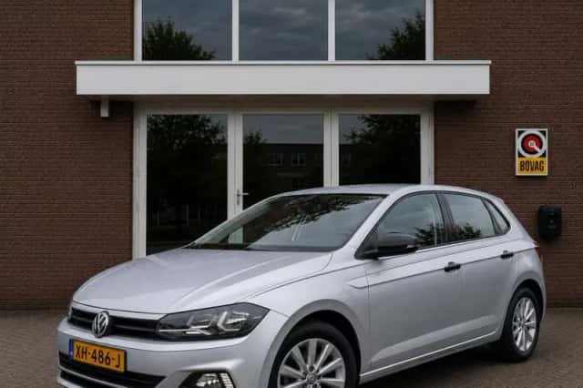 Volkswagen Polo (2019) thumbnail 1