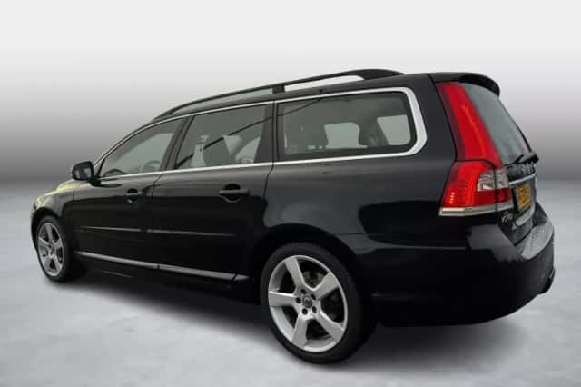 Volvo V70 (2015) thumbnail 3